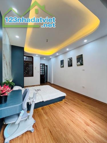 BÁN NHÀ KIM GIANG, THANH TRÌ, Ô TÔ ĐỖ CỔNG, GẦN PHỐ, MỚI ĐẸP Ở NGAY, SD 37M2, 7.4TỶ(CTL) - 1