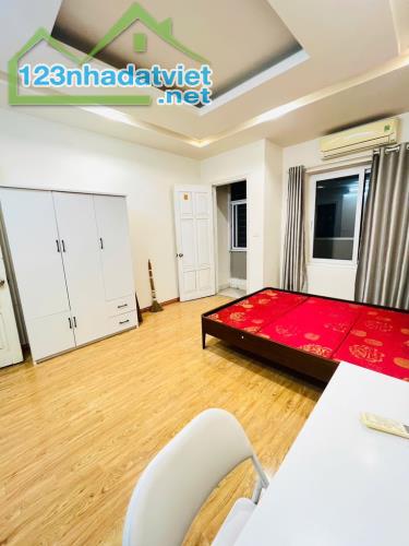 Bán nhà phố Đào Tấn, ngõ rộng gần ô tô, 51m MT4m, khu vực đẳng cấp - 2