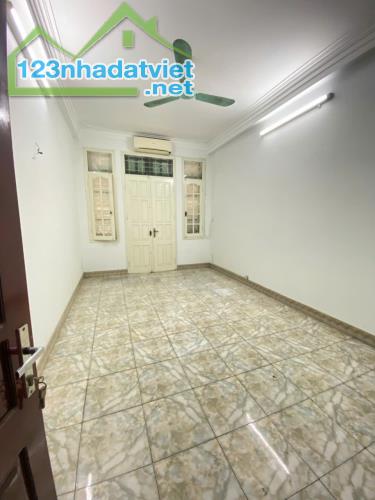 Cho thuê nhà nguyên căn KĐT Đồng Tàu làm văn phòng 4 tầng x 60m2, 6 ngủ, 16 triệu/th - 2