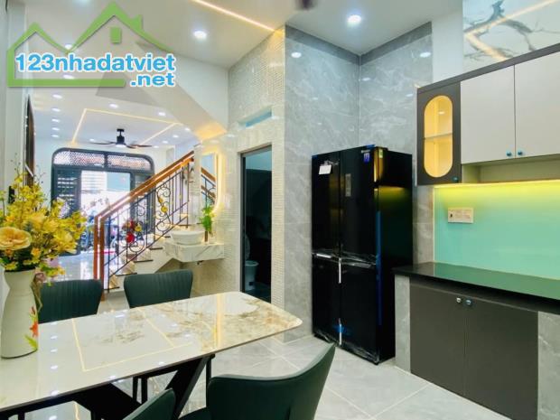 BÁN NHÀ ĐẸP 4 TẦNG – TRUNG TÂM P16 GÒ VẤP – GIÁ NHỈNH 5 TỶ TL - 3