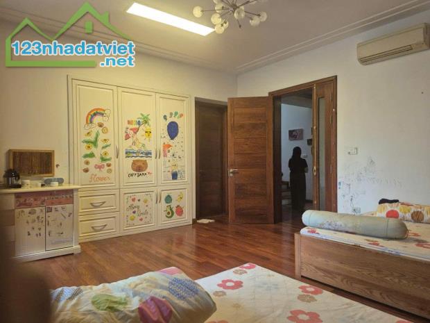 Biệt thự vườn đào q tây hồ 231m2 xây 6 tầng cực đẹp - 5