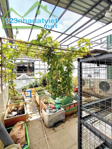 BÁN NHÀ CHỦ XÂY KIÊN CỐ ĐỂ Ở, HUỲNH TẤN PHÁT QUẬN 7, 4 TẦNG, 47M2, GIÁ 5.7 TỶ - 2