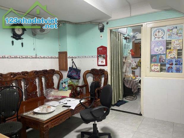 Bán CHDV Phạm Văn Bạch,P.15, Tân Bình (5,2 x 20 x 5 Tầng - 13 Phòng) 12,5 TỶ TL - 3