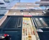 5 tỷ Nhà Quận 5, DTSD 100M² - 4 tầng - 3PN 4WC, cách mặt tiền chỉ 2 căn