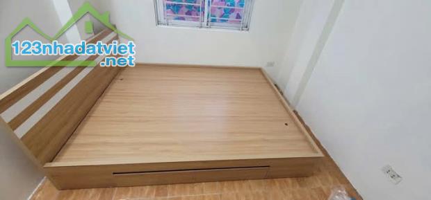 Cho thuê nhà ngõ phố Nguyễn Cao Lò Đúc Hai Bà Trưng 25m x 5 tầng, giá 8tr/tháng - 1