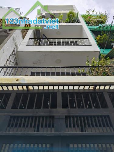 QUẬN 1 PHƯỜNG TÂN ĐỊNH - BÁN NHÀ XINH 5 TẦNG, HẺM Ô TÔ 4M THÔNG, NGAY KHU BÀN CỜ TRẦN KHẮC - 1