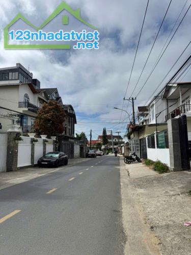 Đất mặt tiền Lý Nam Đế - p8- Dalat - 1