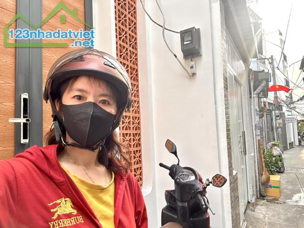 CHÍNH CHỦ BÁN NHÀ KHÁNH HỘI - NHÀ ĐẸP- ĐI VÀI BƯƠC RA GẶP XE HƠI- THÔNG RA TÔN THẤT - 3