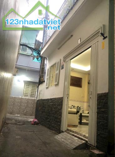 Bán nhà rẻ P12, Q8, Cao Xuân Dục 6m × 9.5m 2 tầng hoàn công 3PN chỉ 3,98ty