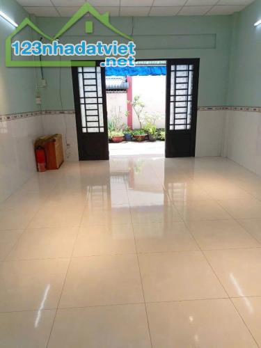 Cho thuê nhà đường Âu Cơ.Phường 14 .Quận Tân bình. HCM - 3
