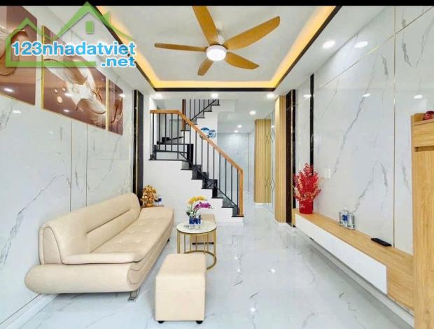 Bán căn nhà ở đường Lê Văn Khương, P. Hiệp Thành, Quận 12 - 2