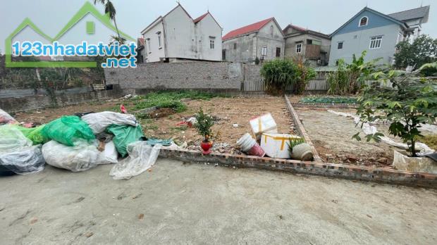 Bán Đất -Xã Hiền Ninh (Sóc Sơn)-Đường Thông-Ô Tô 80 M2 -full Thổ Cư- 2,3 Tỷ - 2
