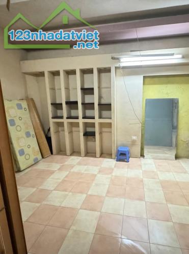 Cho thuê nhà ngõ phố Lê Đại Hành Hai Bà Trưng 40m x 3 tầng, giá 7.3tr/tháng - 1