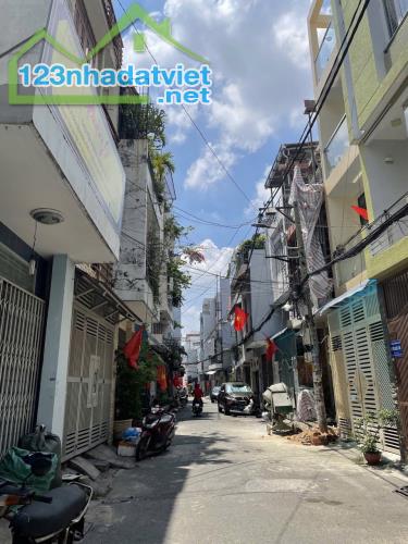 Tân Sơn Nhì – Nhà Hẻm Xe Hơi – Giá Rẻ 3 Tỷ 1 – Sổ Hồng Riêng