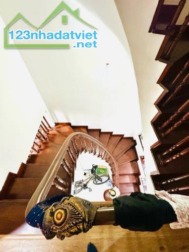 💥Bán Nhà Hoàng Hoa Thám – Văn Cao, Ba Đình, full nội thất, gần hồ. 48m2 x 5 tầng - 10 tỷ - 2