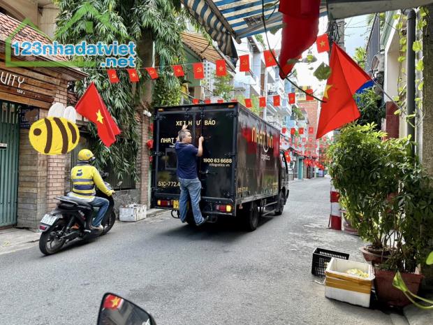 BÁN NHÀ 4 TẦNG HẺM XE TẢI ĐƯỜNG NGUYỄN THÁI BÌNH.P 12 . TÂN BÌNH. DT90M ... GIÁ 12.6 TỶ