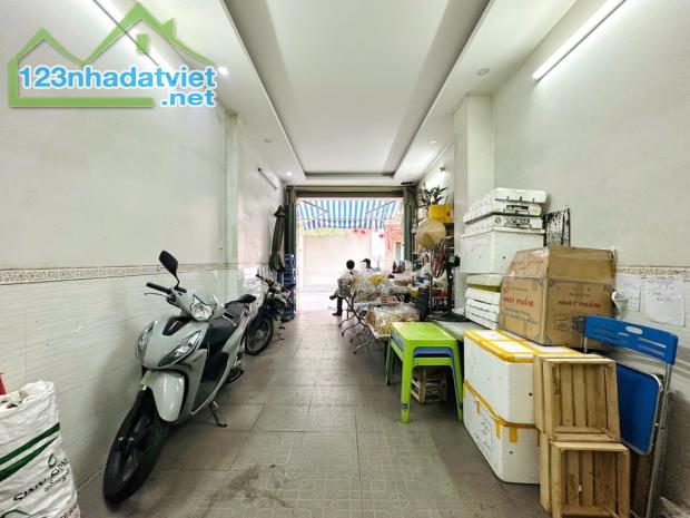BÁN NHÀ 4 TẦNG HẺM XE TẢI ĐƯỜNG NGUYỄN THÁI BÌNH.P 12 . TÂN BÌNH. DT90M ... GIÁ 12.6 TỶ - 1