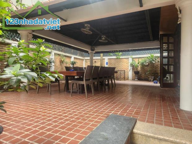 ⚜️ BIỆT THỰ SÂN VƯỜN VIP DỊCH VỌNG, CẦU GIẤY, GIÁ ĐẦU TƯ 270M2 5T MT 20M, CHỈ 65 TỶ  ⚜️ - 1