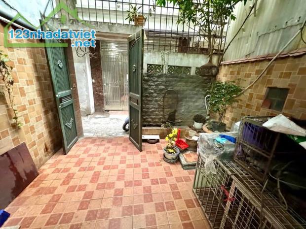 189 NGUYỄN NGỌC VŨ KHÔNG DÀNH CHO NGƯỜI DO DỰ LÔ NGỌC THẬT – GIÁ NHƯ TRỘM ĐƯỢC