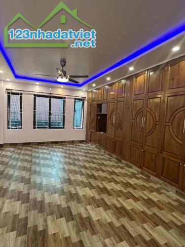 162 KHƯƠNG ĐÌNH – LÔ GÓC MẶT TIỀN 5.3M – CĂN NHÀ KHÔNG DÀNH CHO NGƯỜI CHẬM TAY - 2