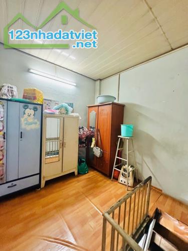 MẶT TIỀN TRẦN THỦ ĐỘ – NHỎ GỌN DỄ KHAI THÁC – 28M2 – 2 TẦNG – CHỈ 3.28 TỶ – PHÚ TRUNG - 2