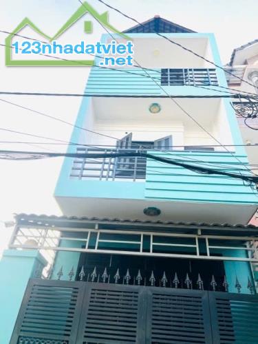 BÁN NHÀ BÌNH TÂN SÁT TÊN LỬA - HẺM NHỰA 6M - 3 TẦNG 4PN - 68M2 CHỈ NHỈNH 5 TỶ TL