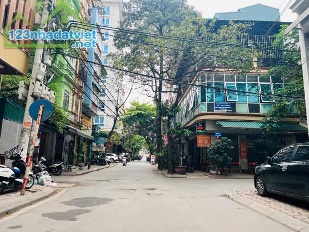 Bán nhà ngõ 19 Kim Đồng - Giáp Bát, 50m2 x 4 tầng, thoáng đẹp, đủ nội thất. Giá 8,5 tỷ - 3