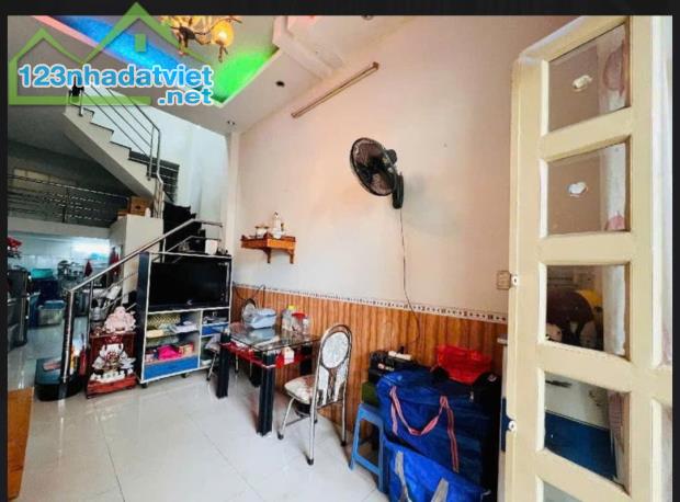 Bán nhà Nguyễn Sỹ Sách, P.15, Tân Bình - 36.8m², hẻm xe hơi, 1 trệt 1 lửng 1 lầu, 3PN, 2WC