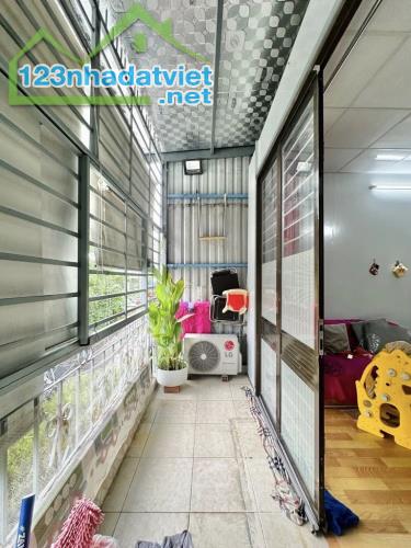 🚨SIÊU HOT - B/ÁN NHÀ HẺM XE TẢI - LÊ VĂN QUỚI, BÌNH TÂN - 61M2 (4.3x14.3) - CHỈ 5.xTỶ. - 3