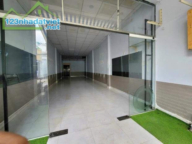 HIẾM-Bán nhà mặt tiền chợ Tân Hương 80m²-DÒNG TIỀN 15TRIỆU/THÁNG - 4