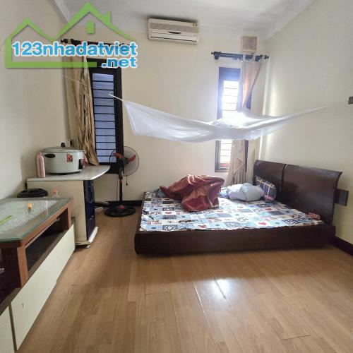 BÁN GẤP SIÊU PHẨM NGUYỄN KHANG CẦU GIẤY 40M*5T CHỈ 13.4 TỶ, PHÂN LÔ OTO TRÁNH, KINH DOANH. - 3