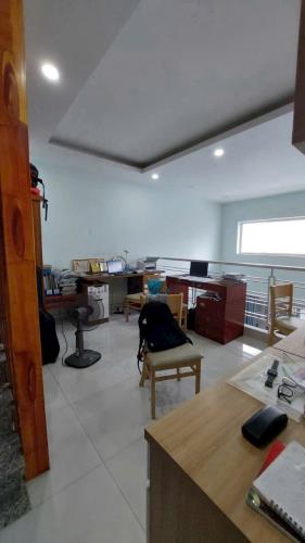 Bán nhà gần Hoa Lư Hiệp Phú Ngã 4 Thủ Đức 3 tầng HXH 65m2 chỉ 6,2 Tỉ. - 4