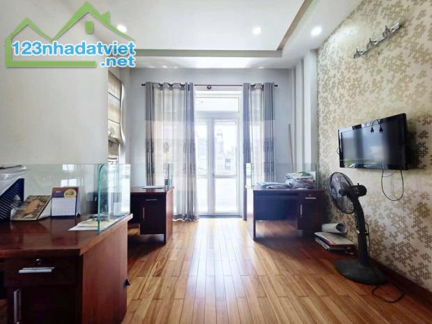 Ngộp Bank Bán Gấp Nhà 3 Tầng 152m2_9.5*16 Gần Chợ Hiệp Bình Hiệp Bình Chánh Thủ Đức Chỉ - 2