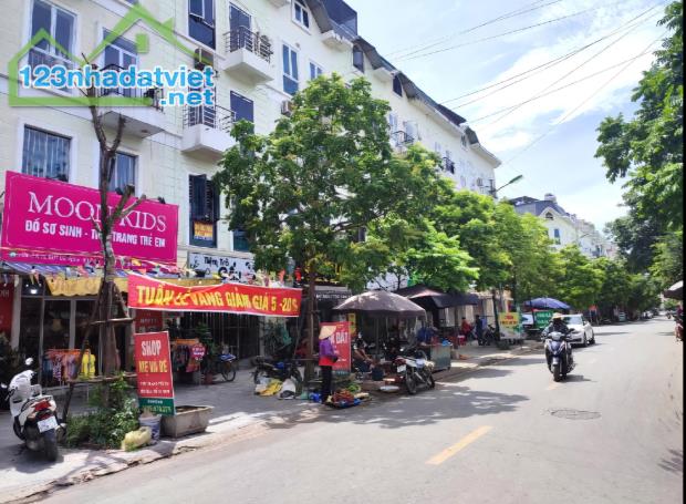 Chính chủ nhờ bán nhà LK Đô Nghĩa mặt kinh doanh 75m 5 tầng 24.x tỷ thang máy xịn