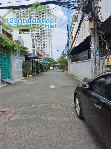 BÁN NHÀ 4 TẦNG – XE HƠI VÀO TẬN NHÀ – TRẦN XUÂN SOẠN, QUẬN 7
. GIÁ NHỈNH 10 TỶ - 1