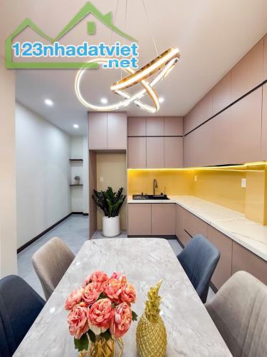 BÁN NHÀ CHÍNH CHỦ - NHÀ MỚI - 3 TẦNG BTCT - UNG VĂN KHIÊM - P25 BÌNH THẠNH - 6.78 TỶ - TL - 1