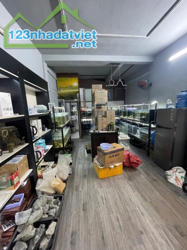 CHÍNH CHỦ CÓ VIỆC CẦN SANG GẤP LẠI QUÁN 5B Nguyễn Biểu-Phường 1-  Quận 5- TP.HCM - 2