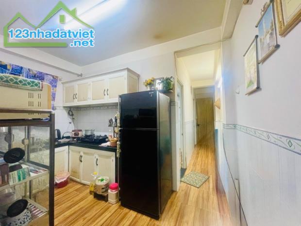 Bán nhà 4 tầng, 142m², 4PN, 3WC, Linh Xuân, Thủ Đức - 4.95 tỷ - 3