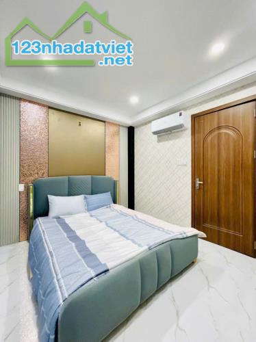 Nhà đẹp Gò Vấp giá rẻ - Quang Trung P12 - 4 tầng 3PN - Giá 5.9 Tỷ - 5