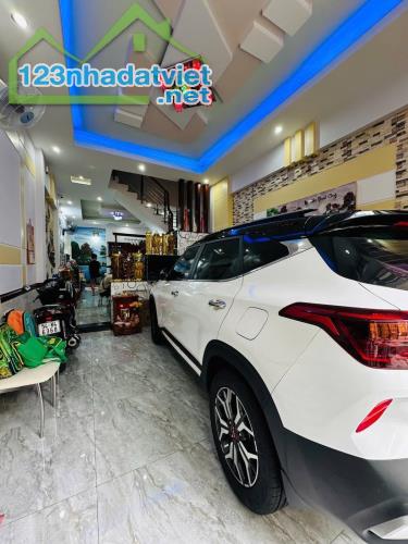 BÁN NHÀ NGAY CHỢ HẠNH THÔNG TÂY - HXH -NHÀ  MỚI ĐẸP Ở NGAY - 70M2 (4x17.5) - 4 TẦNG - 4 - 1