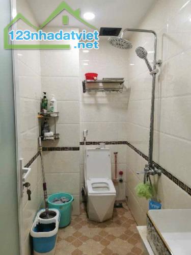 Dòng Tiền 15–18 triệu/tháng , Hẻm 6M Tân Thới Hiệp 29, 4 tầng BTCT, chỉ 5.8 tỷ