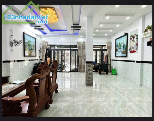 Bán Nhà Hẻm  Xe Hơi Phan Huy Ích, 100m², 5 Tầng BTCT, 8 Phòng, Giá 12.9 Tỷ - Sổ Hồng Riêng