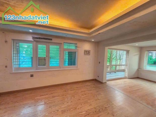 MẶT HỒ-ÔTÔ TRÁNH-LÔ GÓC 3 THOÁNG-64M 15xTỶ-NGỌC LÂM LONG BIÊN-KINH DOANH CỰC ĐỈNH - 3
