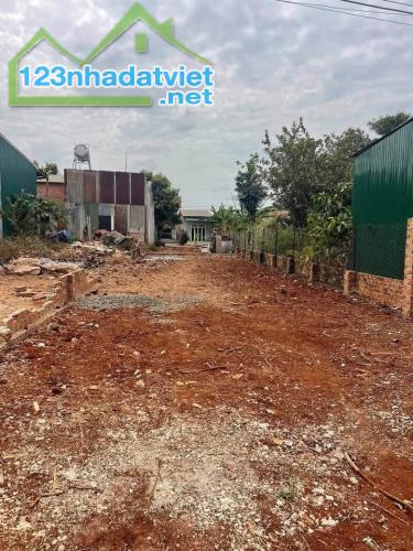 đất mặt tiền Phan Huy Chú nối dài 5x52 chỉ 800tr trong khu dân cư đông đúc