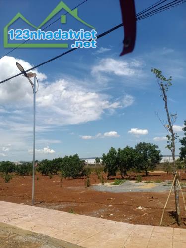 ĐẤT THỔ CƯ 150M2 GẦN SÂN BAY LIÊN KHƯƠNG - ĐÀ LẠT, CHỈ TỪ 450 TRIỆU