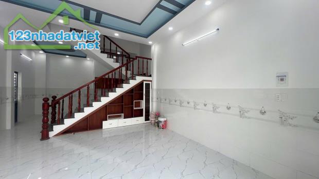 chủ kẹt tiền bank cần bán nhà ngay trung tâm củ chi gấp - 3