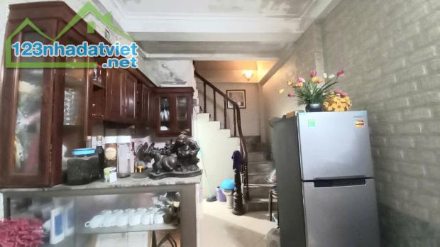 Bán nhà Tân Xuân 28m 4 tầng 4,9 tỷ - 2