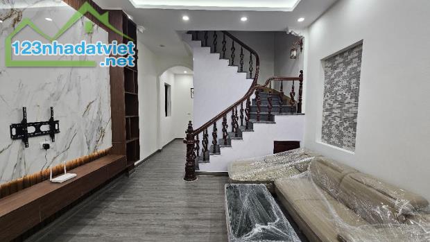 💥💥💥1.Nhà Đẹp - Dương Nội - Hà Đông -  54m2 - Ở  Ngay  - tài chính khoảng 7.5  tỷ - 4