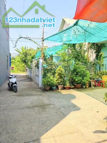 Cực Hót, , Đất nền Phân Lô, Dt 70m2, Gần chợ Long Trườn, THỦ Đức, Giá chỉ 3.1ty. - 2