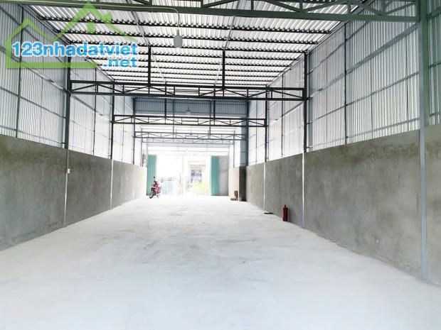Khó mà tìm được căn thứ 2 Chủ ngộp Cần bán nhanh Căn nhà ở 210m2 sổ hồng riêng 670triệu - 3